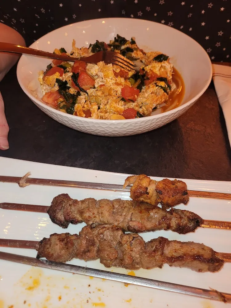 Brochette Poulet Épicé Et Agneau